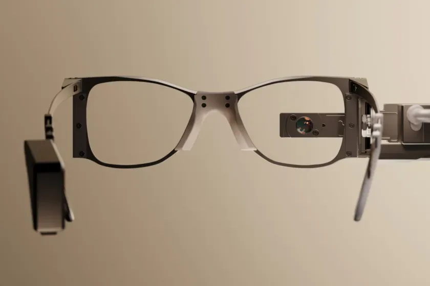 The glasses that are used alongside the implant