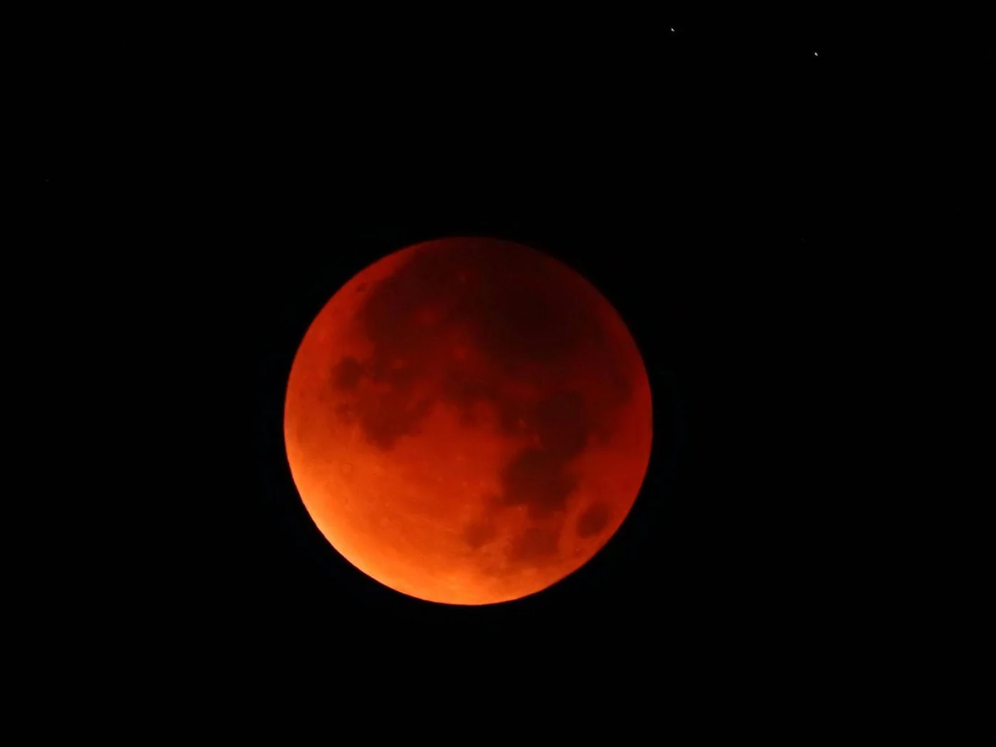 Am 7. September 2025 wird ein roter „Blutmond“ über Deutschland aufgehen. (Archivbild)