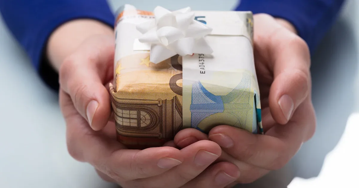Geldgeschenke zum Geburtstag: Wie viel ist wirklich angemessen?