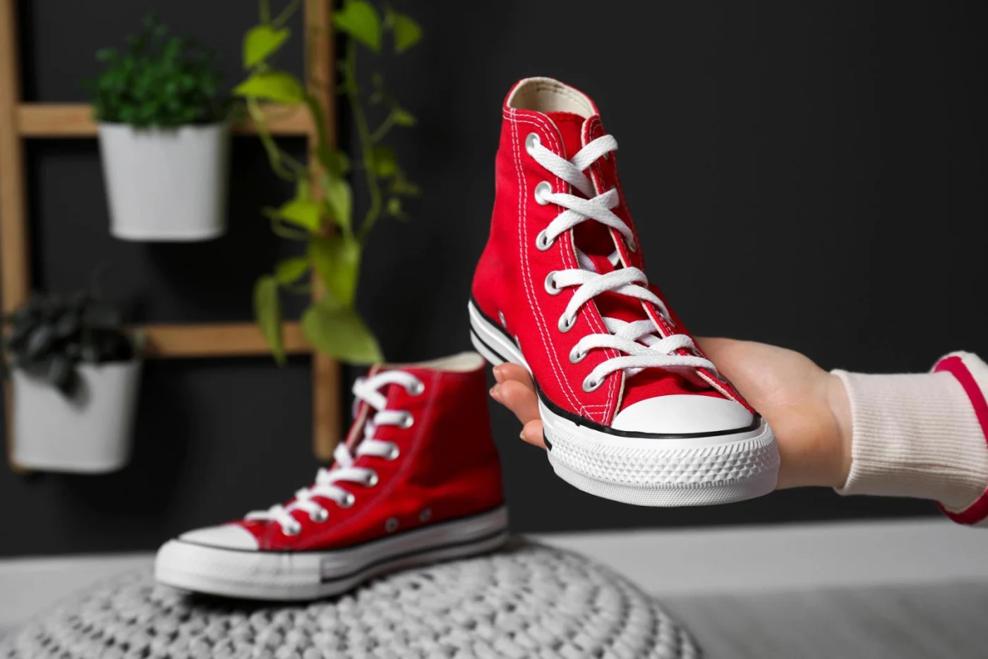 Rote Chucks