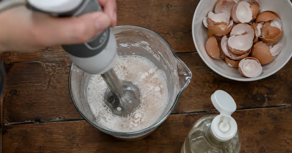 Why You Should Start Blending Eggshells With White Vinegar